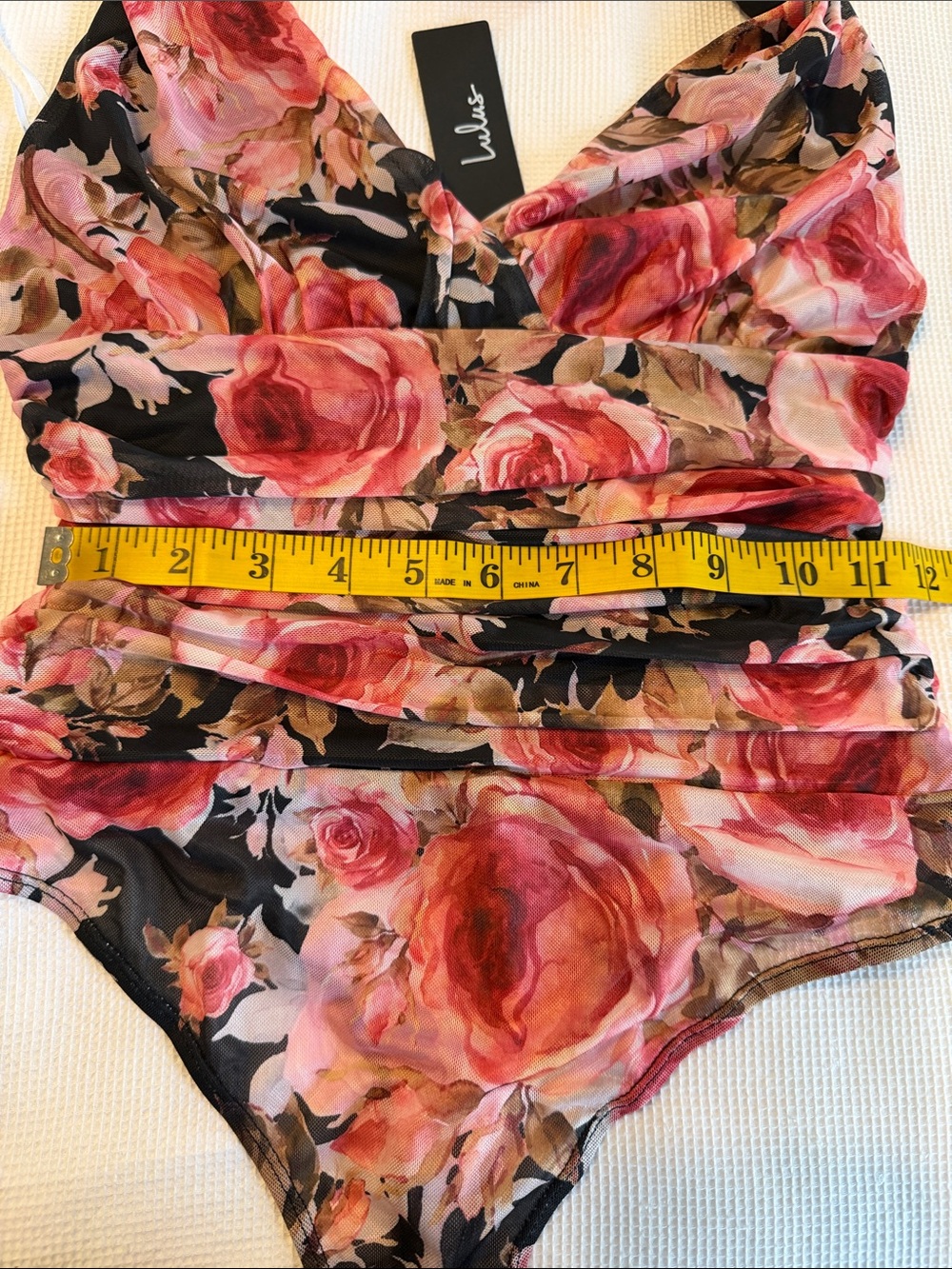 Lulu Floral Ruched Waist Bodysuit Size Small NWT - Picture 4 of 11